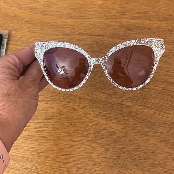New Lele Sadoughi Sunglasses Rose Glitter Chelsea Cat-Eye NWT with Pouch - Picture 7 of 15